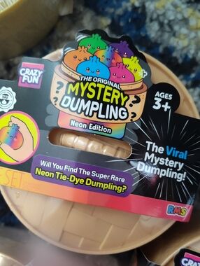 RMS Mystery Dumpling NEON Tie Dye un dition